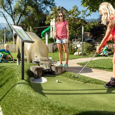 Haus Melanie غيرلوسبيرغ